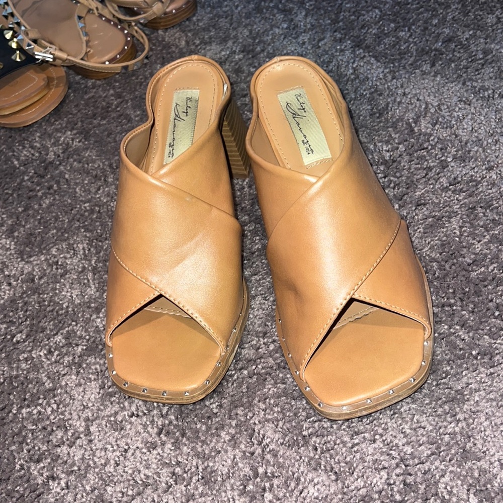 Vintage Havana heels / sandals